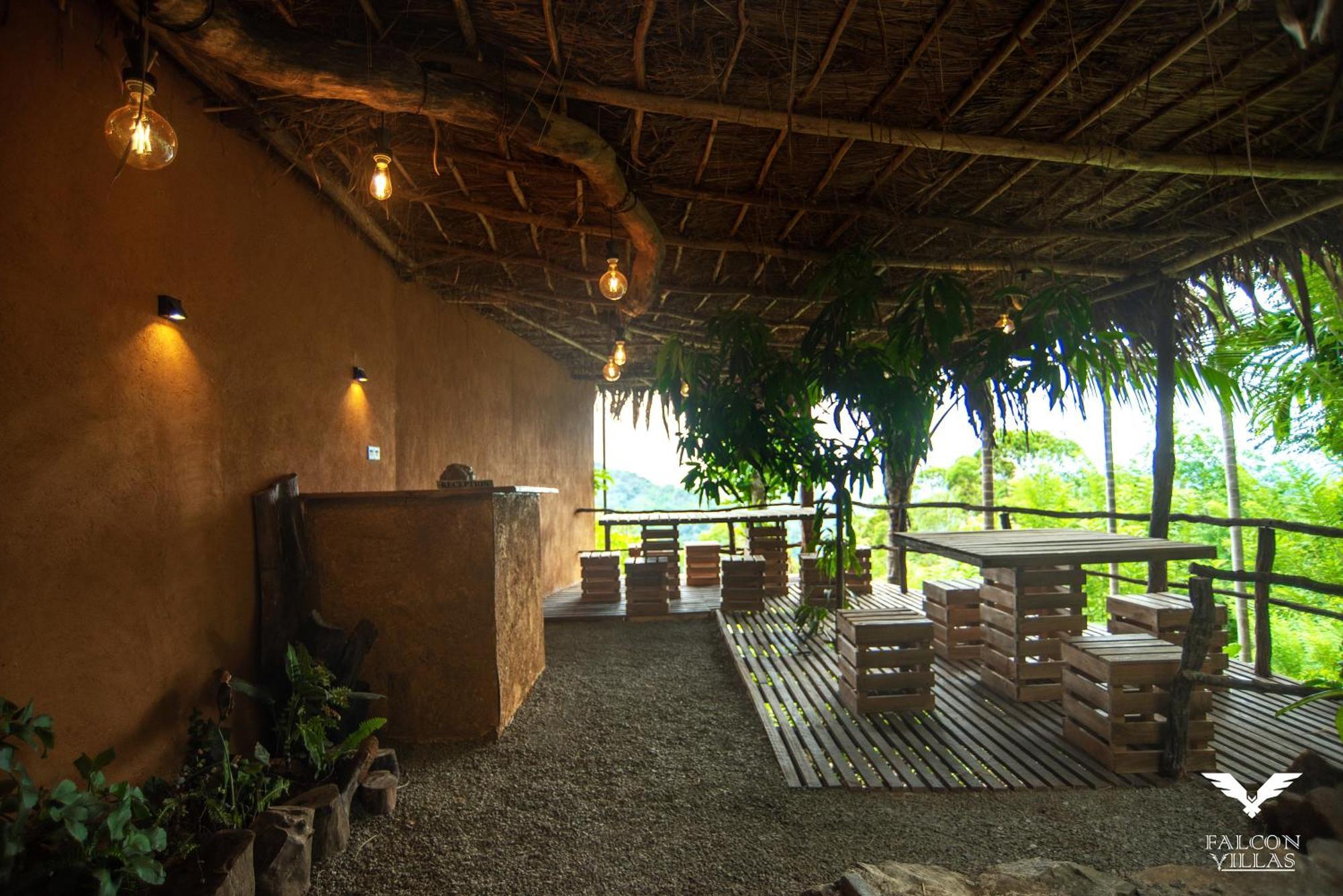 Falcon Villas Lunugala Exterior photo
