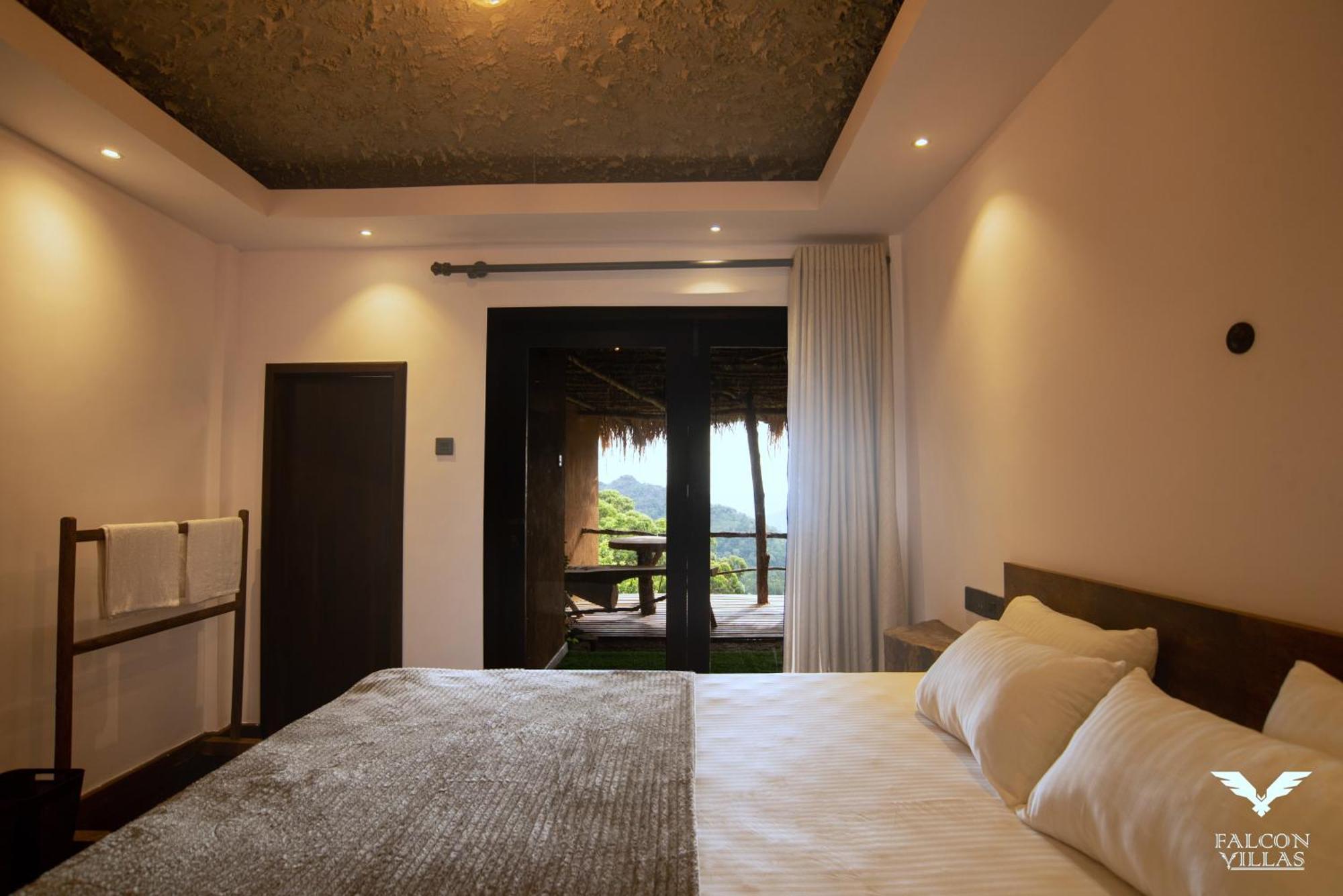 Falcon Villas Lunugala Room photo